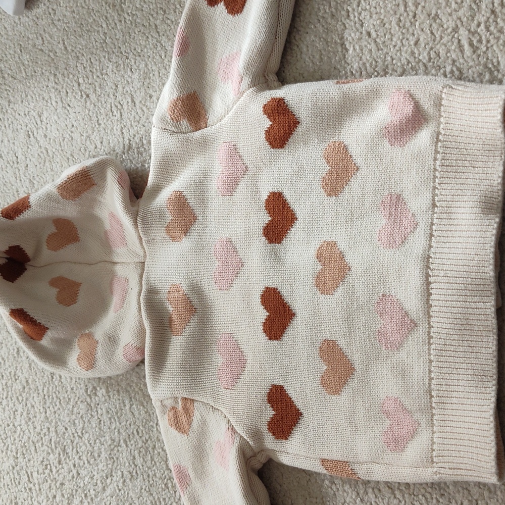 Old navy heart sweater 12/18m - Picture 3 of 4